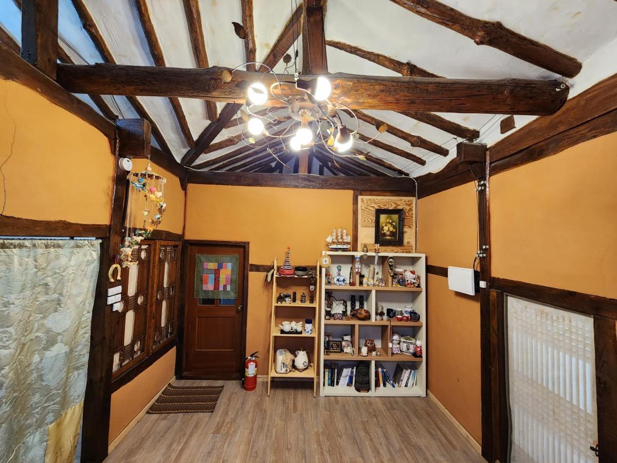 Willa Kims House Andong Zewnętrze zdjęcie
